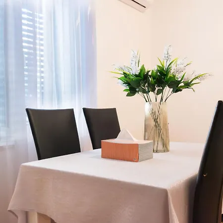 Apartment Andelina *