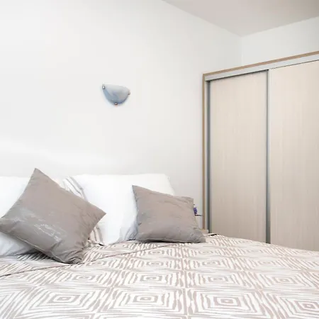 Apartment Andelina *