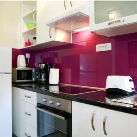 Apartment Snjezanal- In The Center *